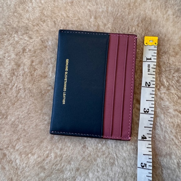 Coach Slim Cardcase - Picture 3 of 5